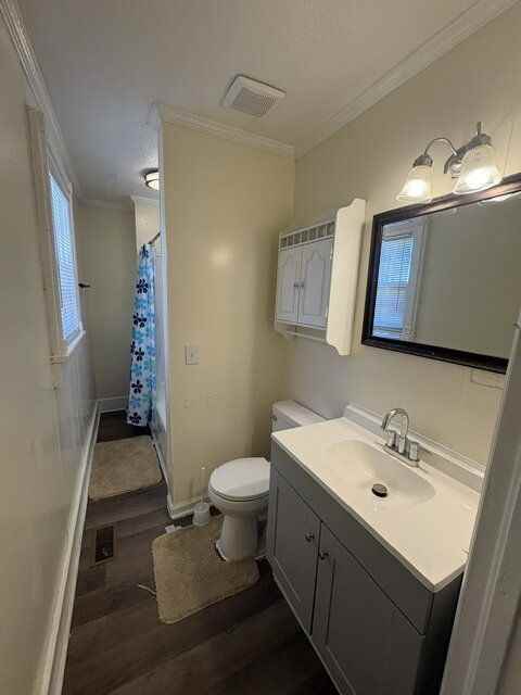 403 Wyatt St - Photo 5 of 13