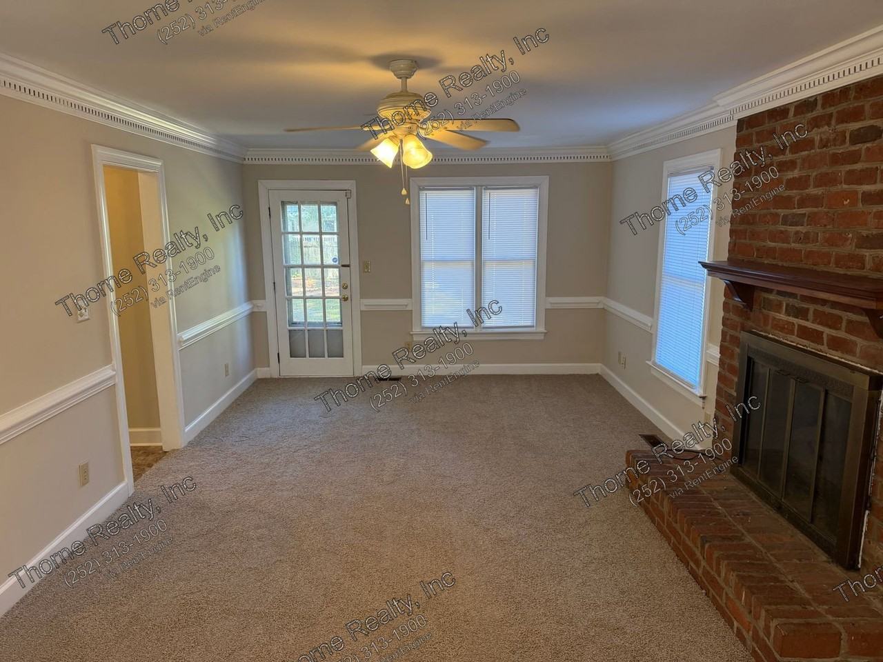 1712 Parkway St W - Photo 4 of 9