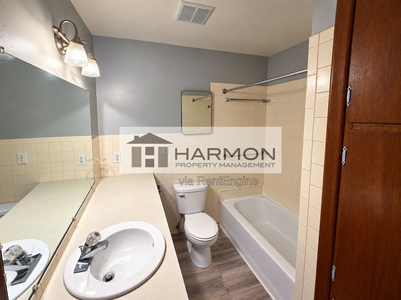118 N Joann St - Photo 6 of 6