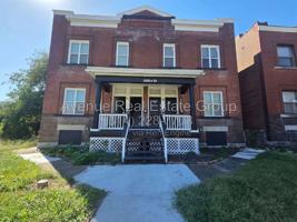 featured image of 5040 Lotus Ave #2F