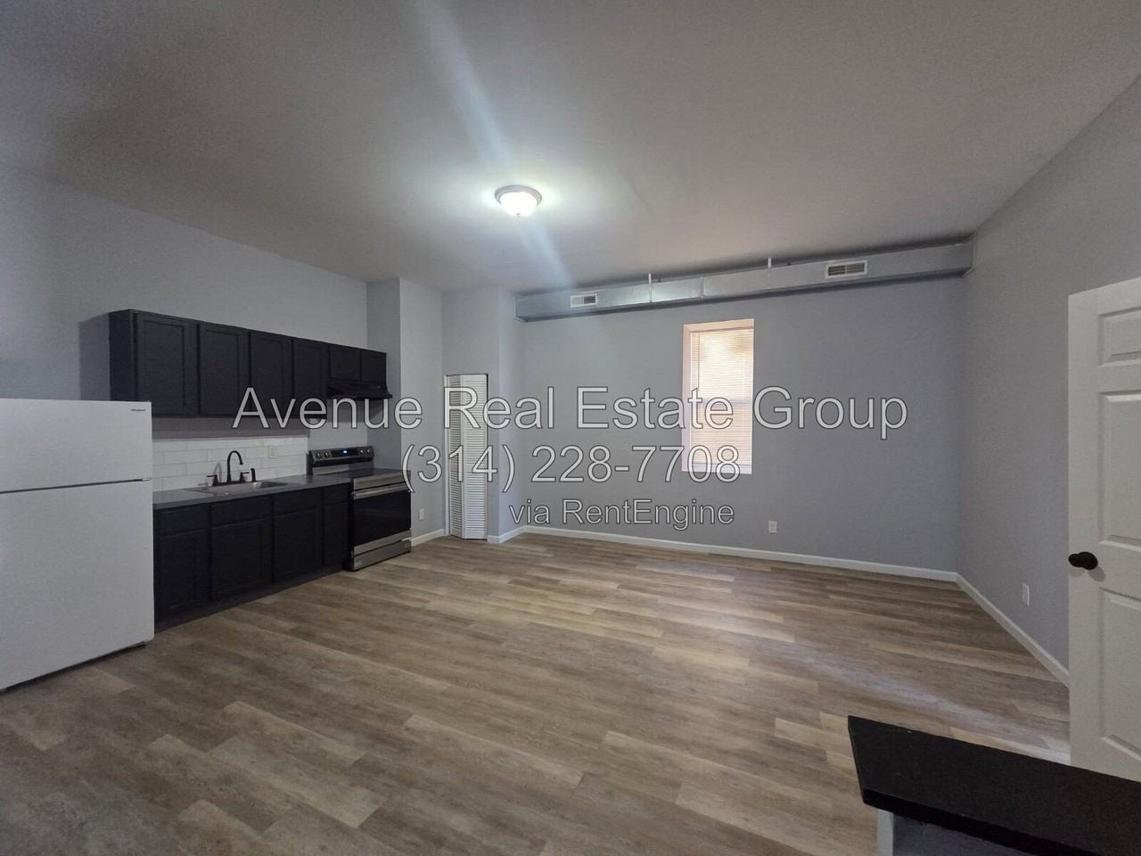 5040 Lotus Ave #2F - Photo 2 of 7