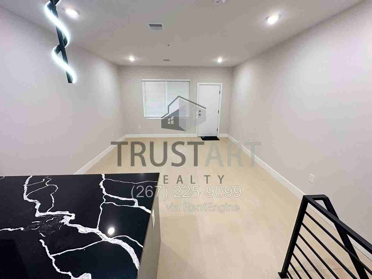 2049 E William St #1A - Photo 5 of 20