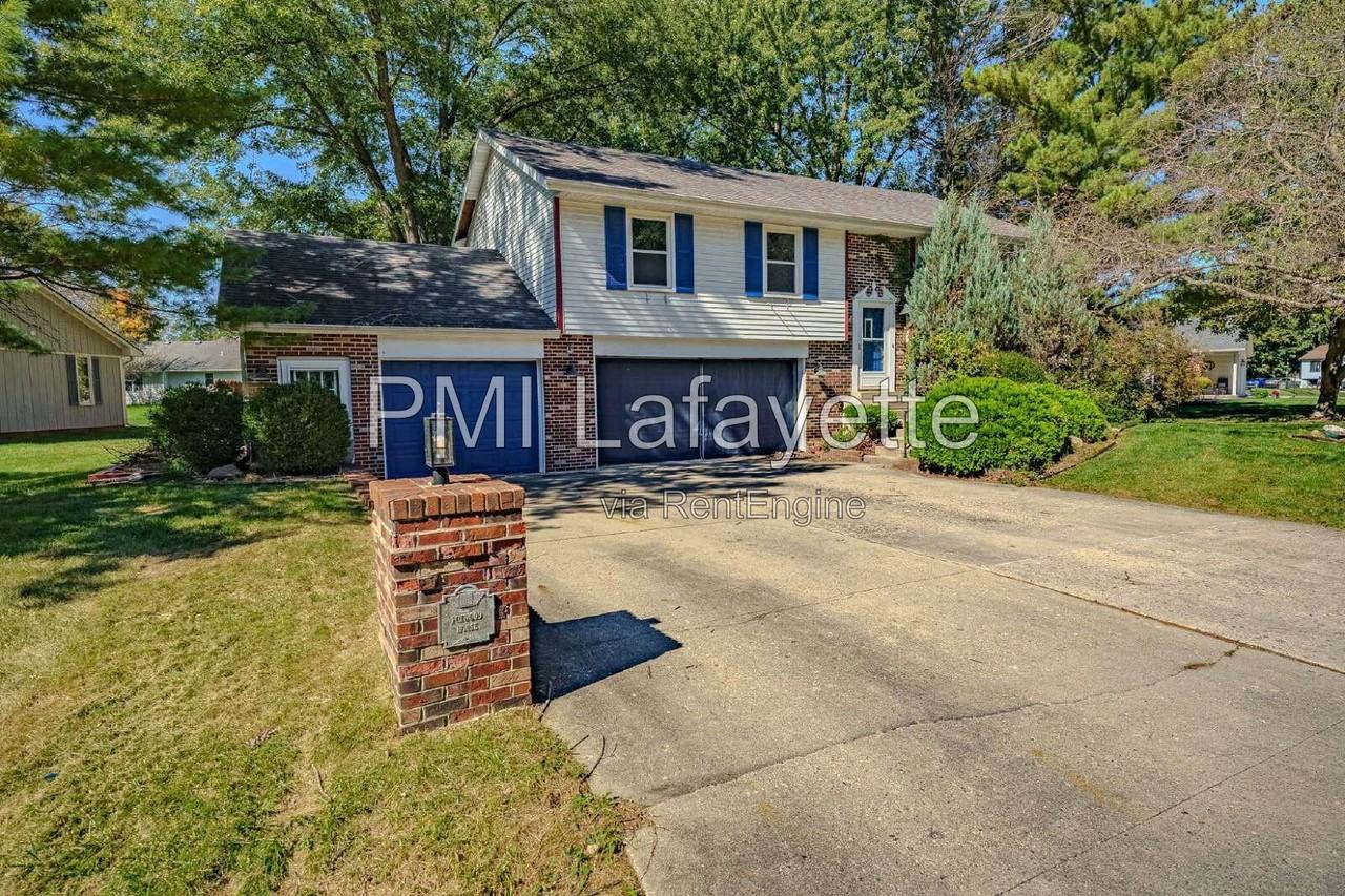 716 Foxwood Dr - Photo 2 of 29