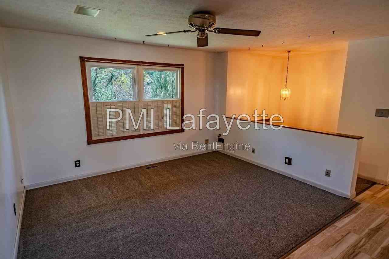 716 Foxwood Dr - Photo 6 of 29