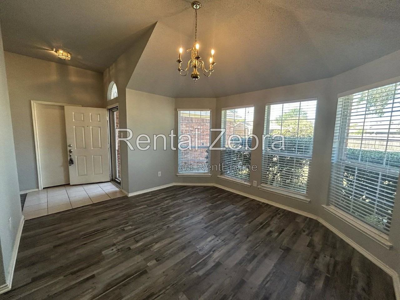 12209 Silver Mist Trl - Photo 3 of 18
