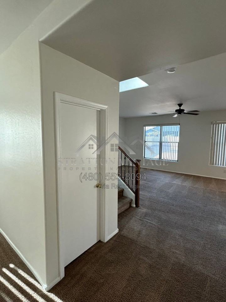 4518 W T Ryan Ln - Photo 6 of 34