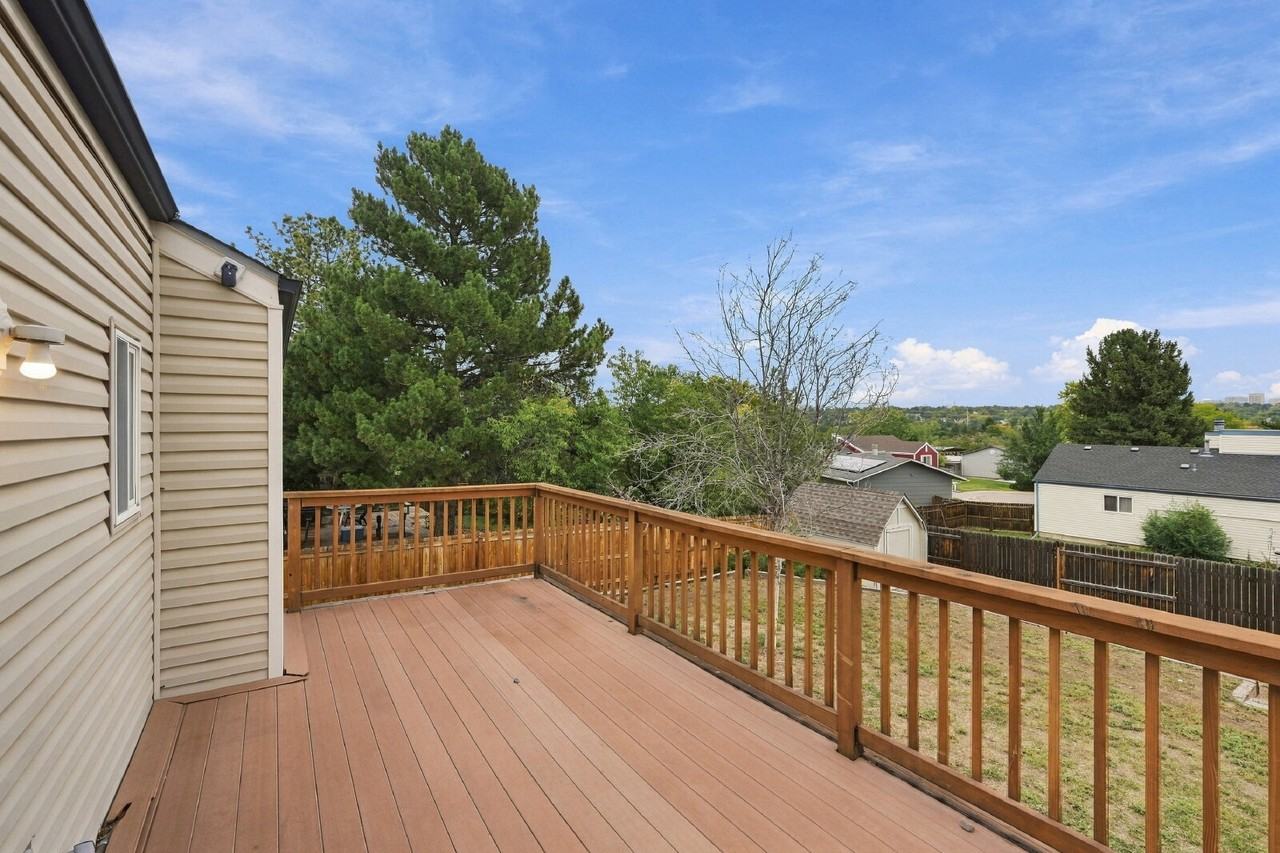 6598 S Dahlia Cir - Photo 3 of 41