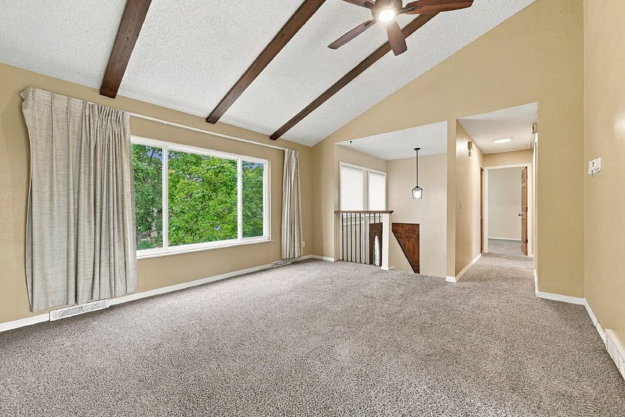 6598 S Dahlia Cir - Photo 4 of 41