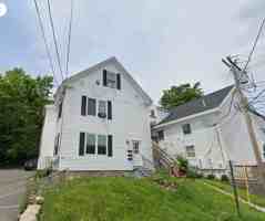 featured image of 752 Middle St #1