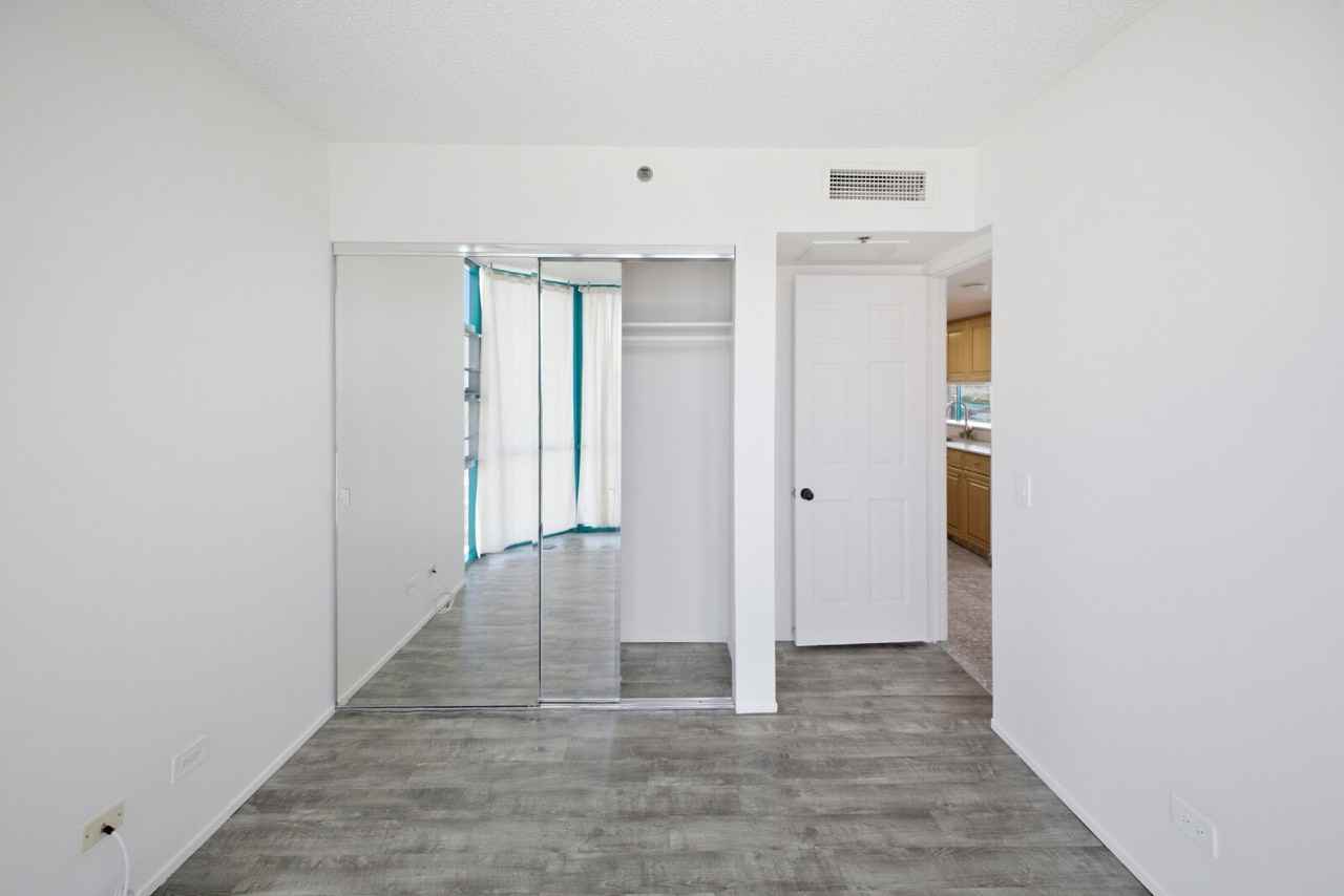 745 Isenberg St Ph - Photo 6 of 18