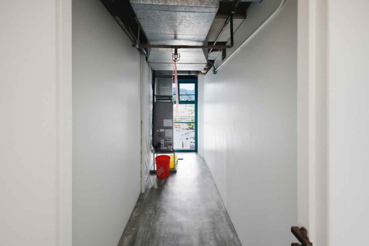 745 Isenberg St Ph - Photo 7 of 18