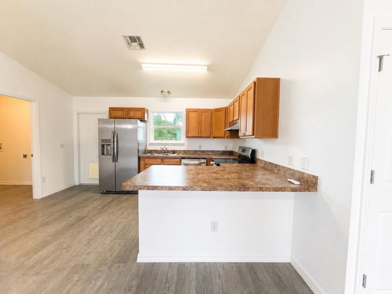 2793 Sw 162nd Pl - Photo 2 of 8