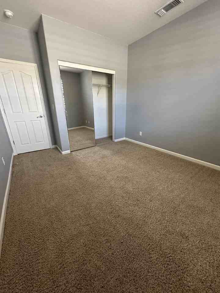 2580 Country Falls Ln - Photo 2 of 13