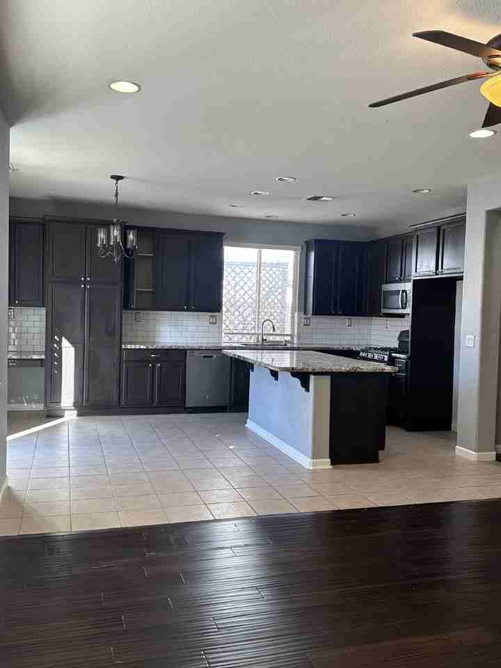 2580 Country Falls Ln - Photo 5 of 13