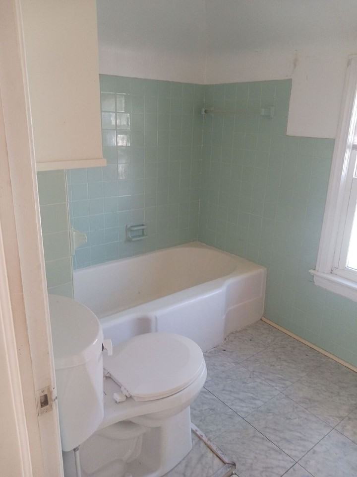 1352 Dill Rd - Photo 3 of 11