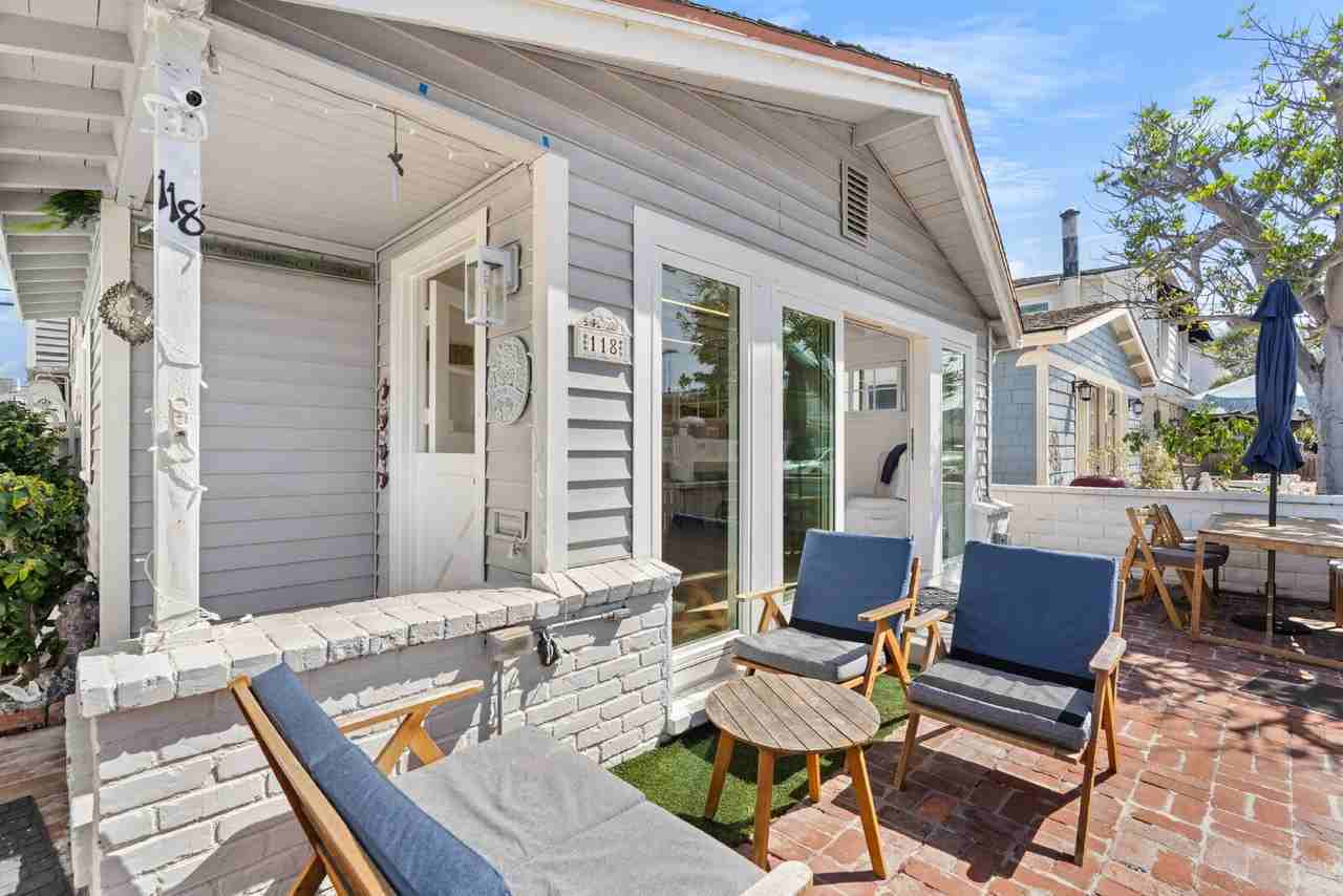 118 Marine Ave - Photo 4 of 22
