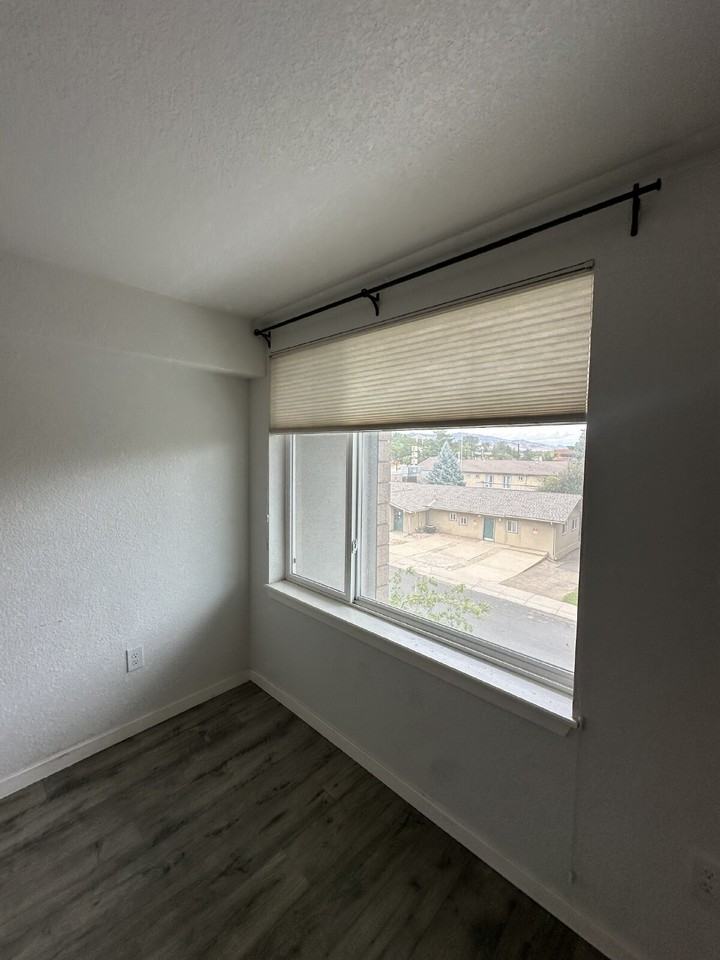 2830 E College Ave Unit 302 #3 - Photo 4 of 41