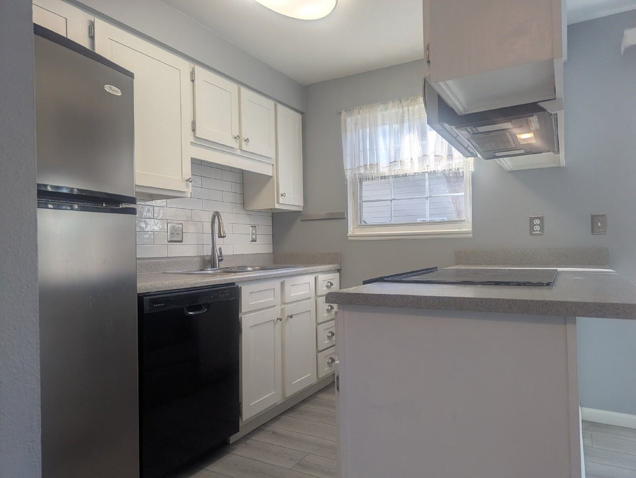 1885 Terry St #3 - Photo 7 of 14
