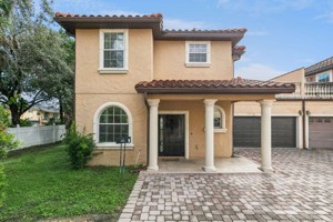 featured image of 1415 Harmon Ave