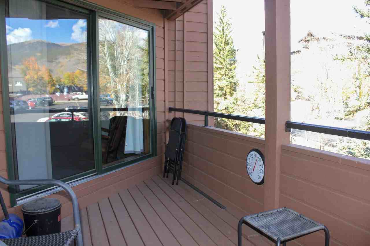 210 E La Bonte St #123 - Photo 7 of 28