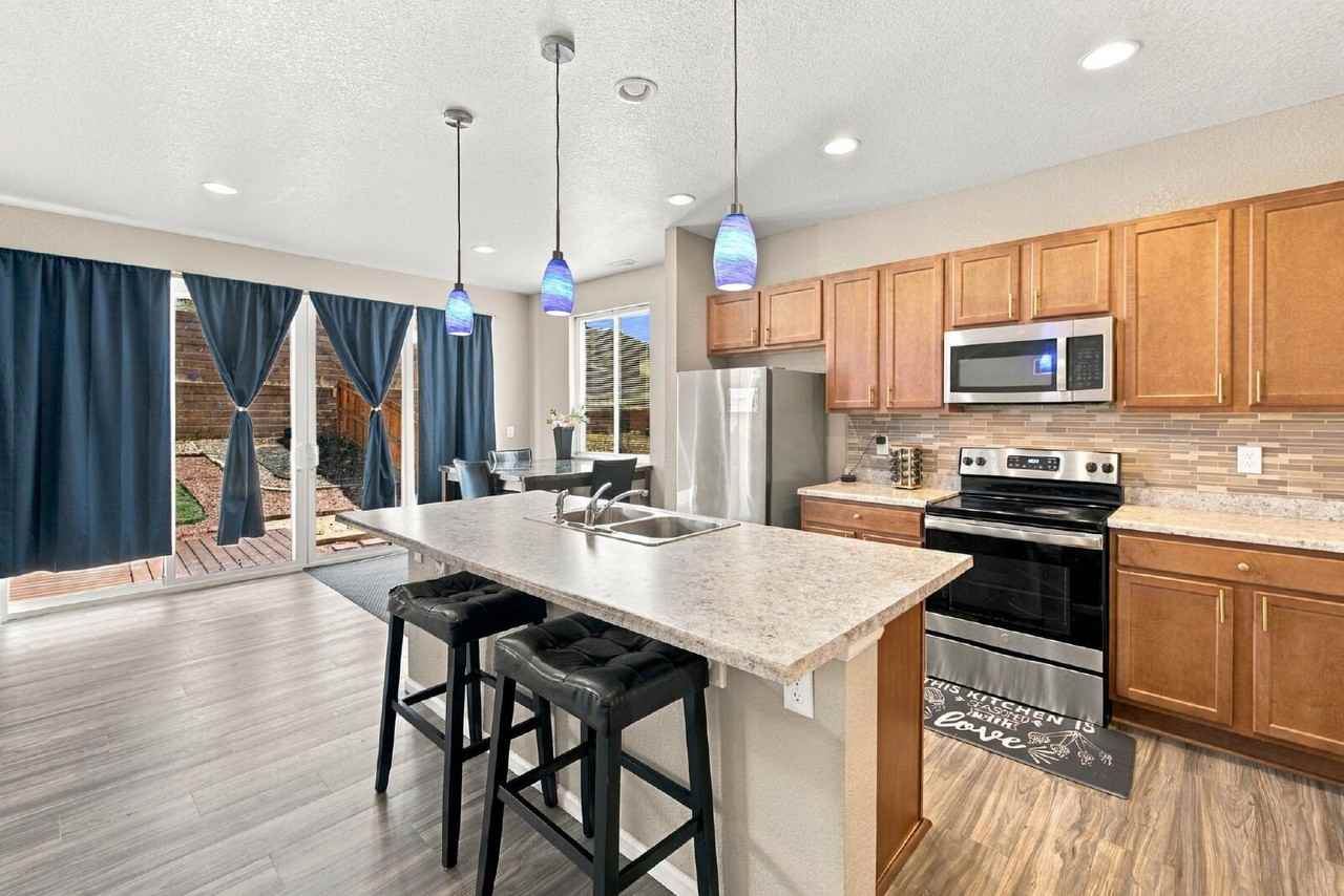 4857 Wolf Moon Dr - Photo 5 of 41