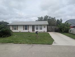 featured image of 111 Dolphin St Se