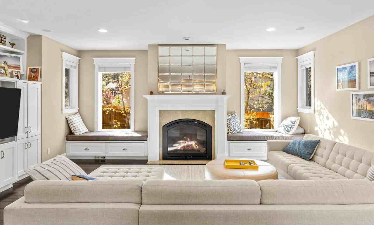 61394 Cultus Lake Ct - Photo 7 of 50