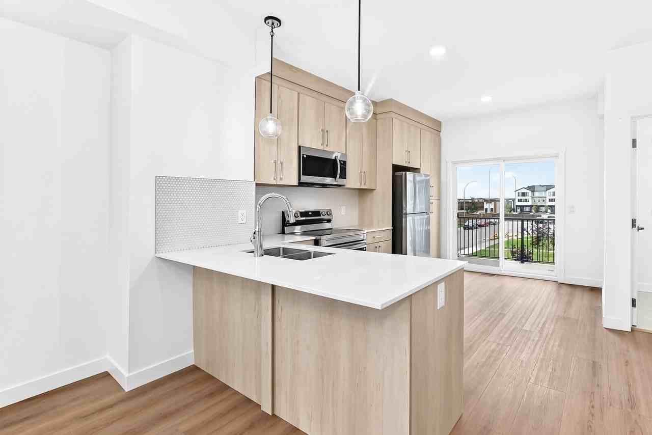 99 Cornerstone Row Ne - Photo 4 of 34