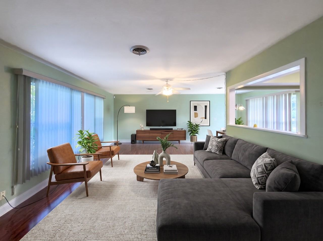797 Michigan Ave - Photo 4 of 23