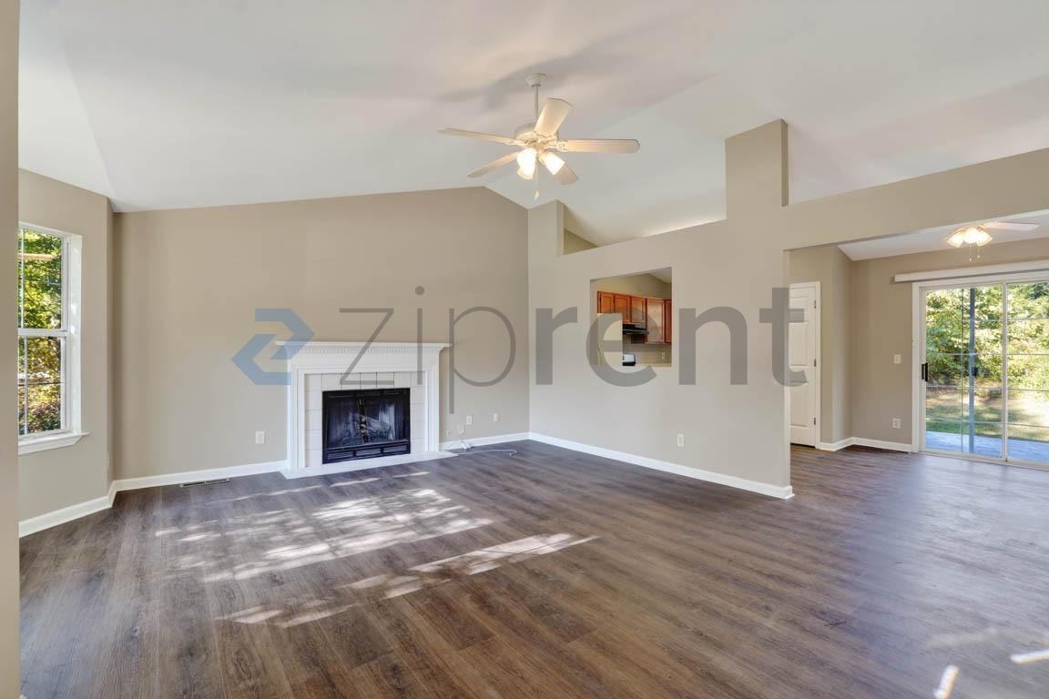 3001 River Station Dr - Photo 2 of 21