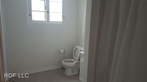 524 & 526 W. 3rd St - Photo 3 of 14