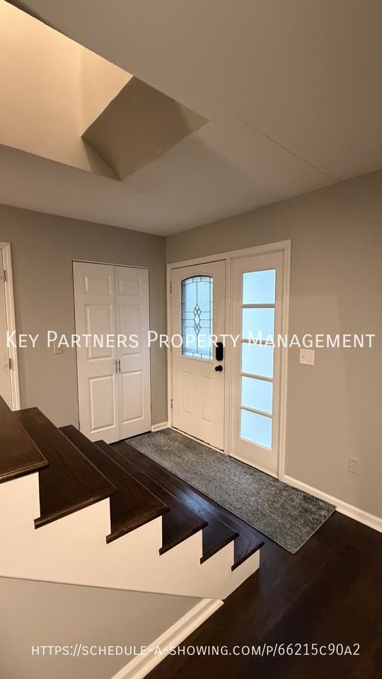 8342 Hadley St - Photo 2 of 27