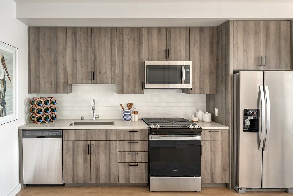 Portico Waterfront - Photo 7 of 45