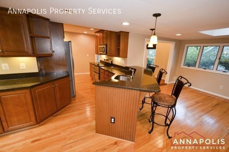 2976 Poplar Trl - Photo 5 of 38