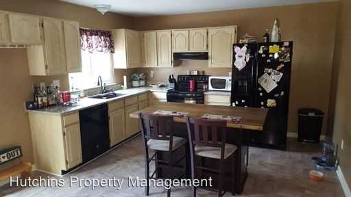 1809 Glendale Ln - Photo 2 of 9
