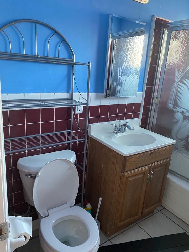1153 E 71st St #NA - Photo 6 of 15
