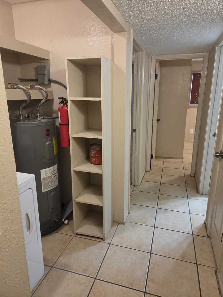 2825 Willow Ave #B - Photo 2 of 19