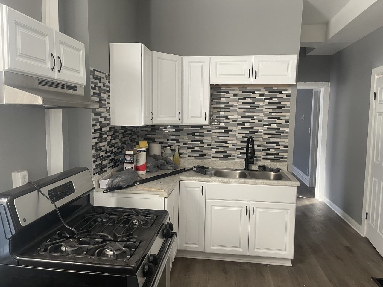 7525 S Normal Ave #2 - Photo 3 of 12