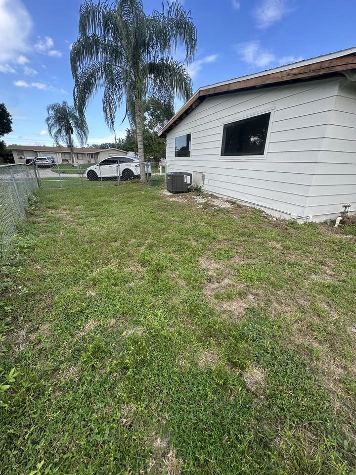 114 Se Placita Ct #NA - Photo 7 of 10
