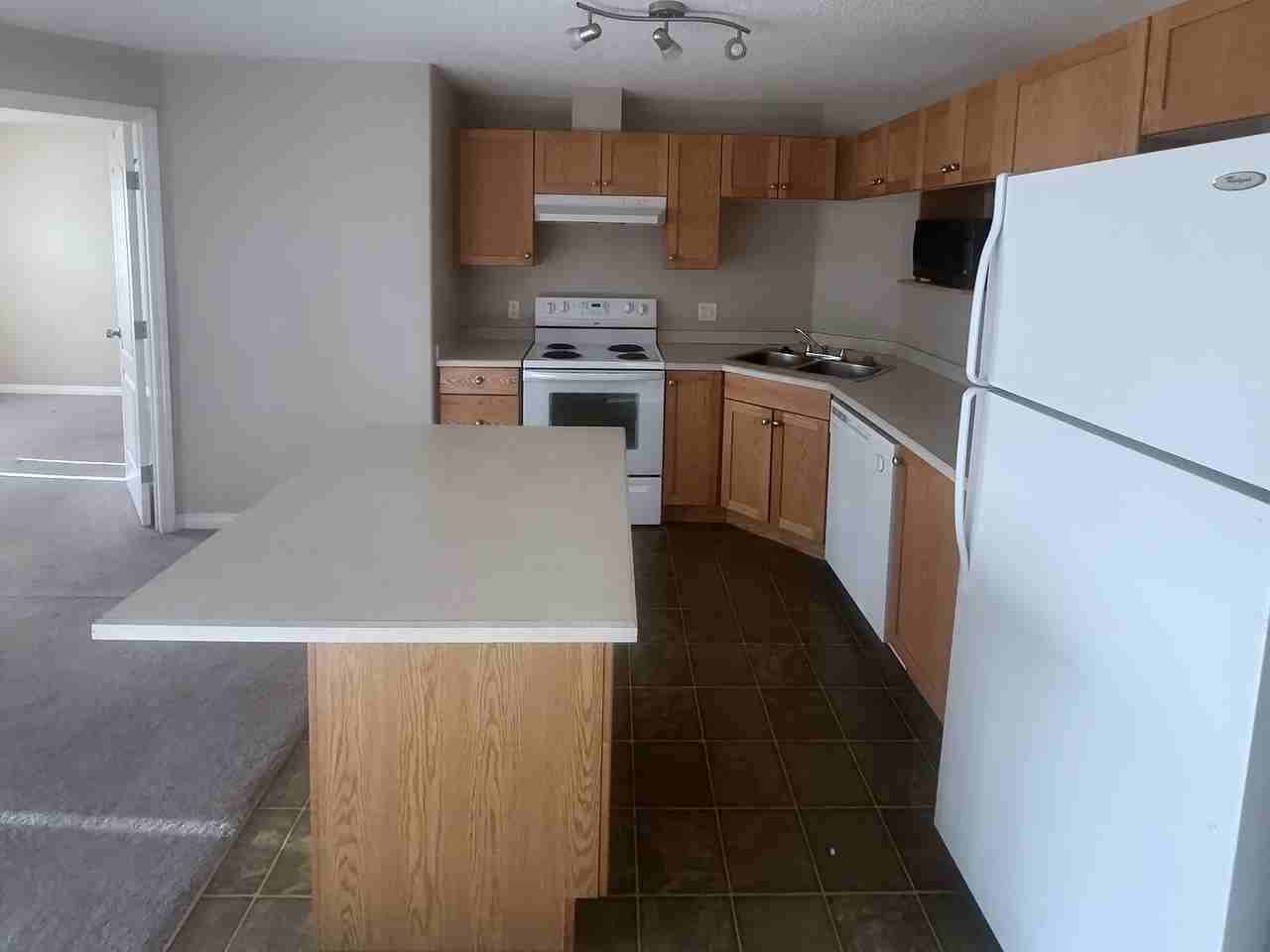 7331 Park Place South - Photo 2 of 15