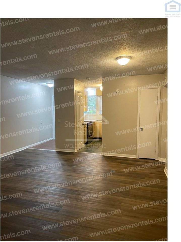 4602 Plaza Hills Ln #A - Photo 4 of 15