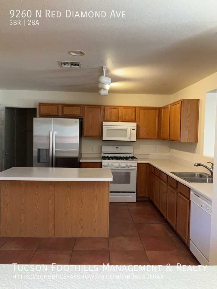 9260 N Red Diamond Ave - Photo 7 of 26