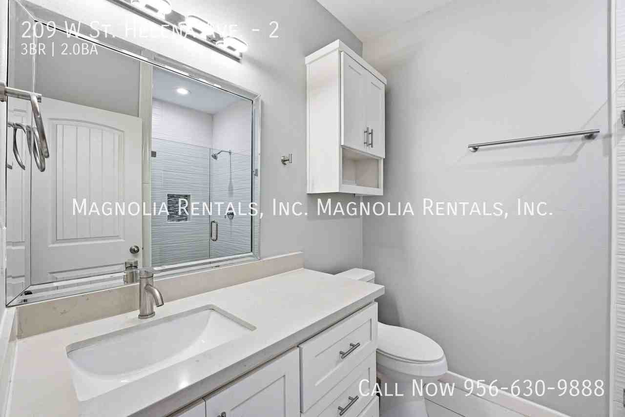 209 W Saint Helena Ave #2 - Photo 6 of 14