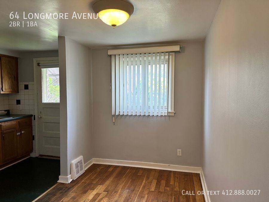 64 Longmore Ave - Photo 5 of 10