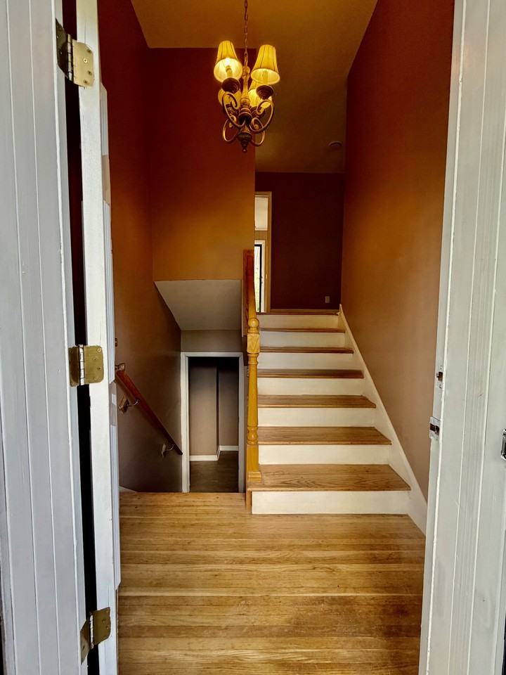 626 Truxton Ct #NA - Photo 5 of 19