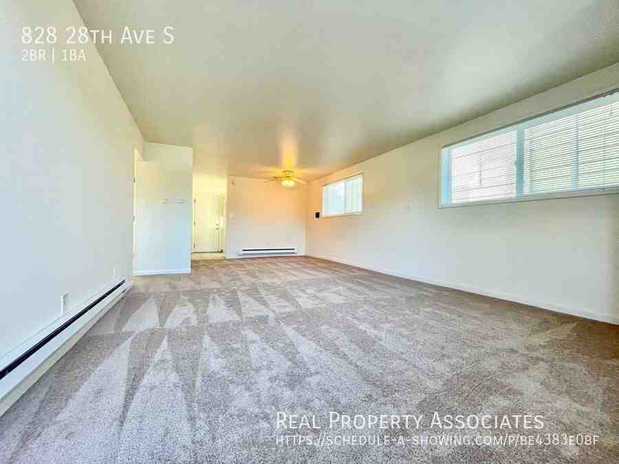 828 28th Ave S - Photo 2 of 15