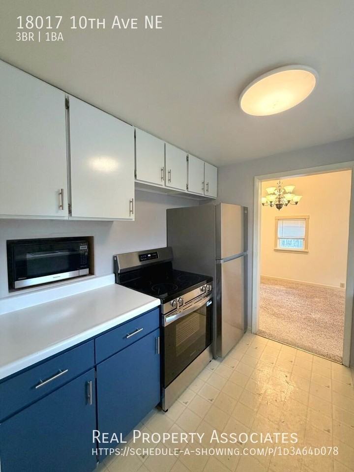 18017 10th Ave Ne - Photo 5 of 16