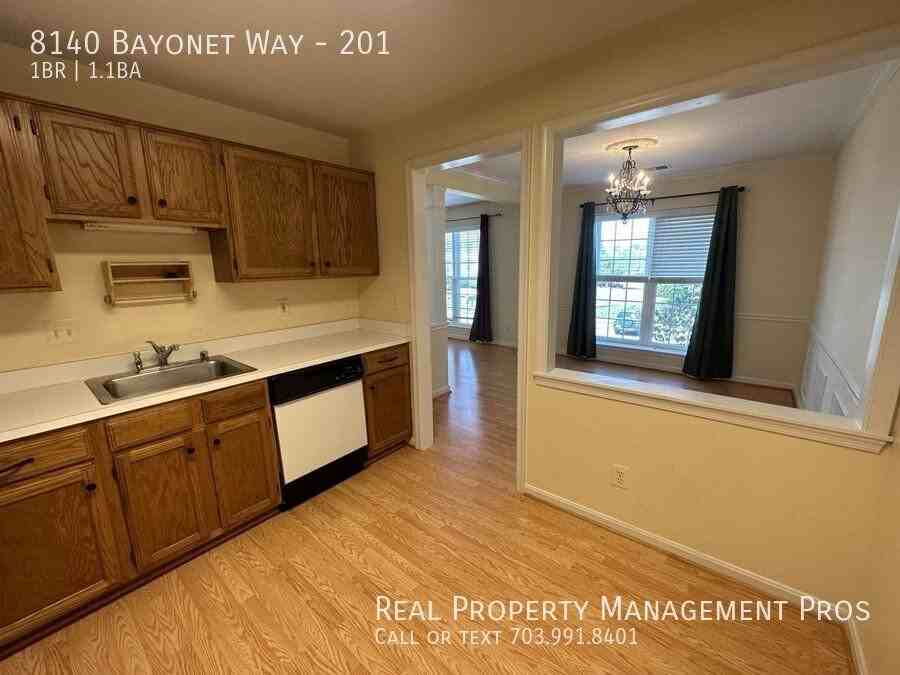 8140 Bayonet Way #201 - Photo 6 of 12