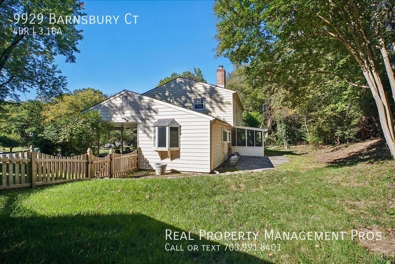 9929 Barnsbury Ct - Photo 3 of 50