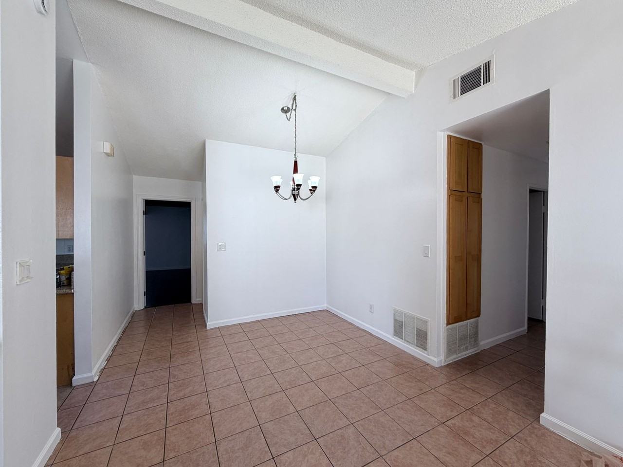 6310 Lake Alamor Ave - Photo 6 of 34